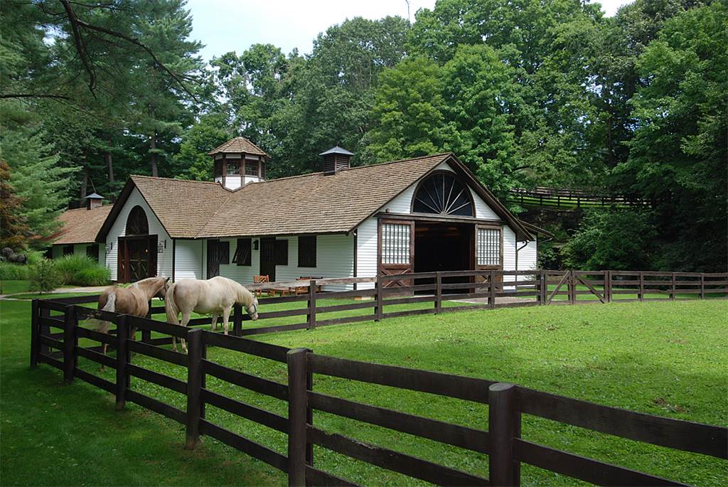 Fantasy Farm Thursday Quaint 20 Million Farm in Connecticut HORSE