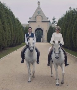 Taylor Swift Discovers Horse Therapy in Her New Music Video