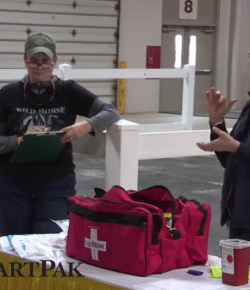 SmartPak Monday Morning Feed: What to Put in Your Equine First Aid Kit