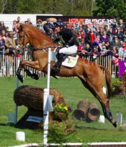 Classic Performance of the Week: RIP Armada