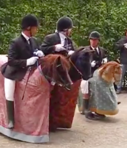 Thursday Video: Les Goulus as the Horsemen