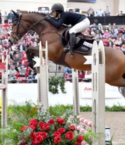 Performance of the Week: Adrienne Sternlicht