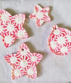 Gettin’ Crafty With It: 10 Horse Inspired DIY Holiday Crafts