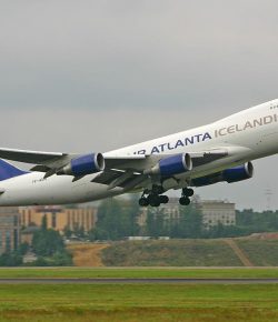 In the News: Horse Forces Unscheduled Landing at JFK