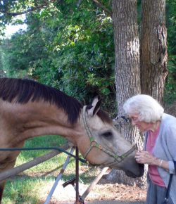 Reader Photo Challenge: Photos with Mom
