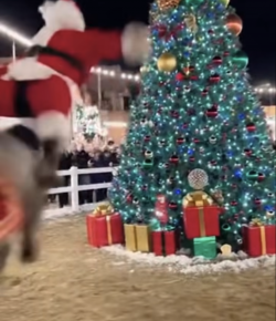 ‘Oh Crap’ Monday: Even Santa Has a Case of the Mondays…